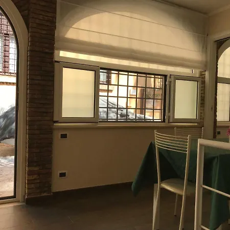 Matissa Apartment Rom